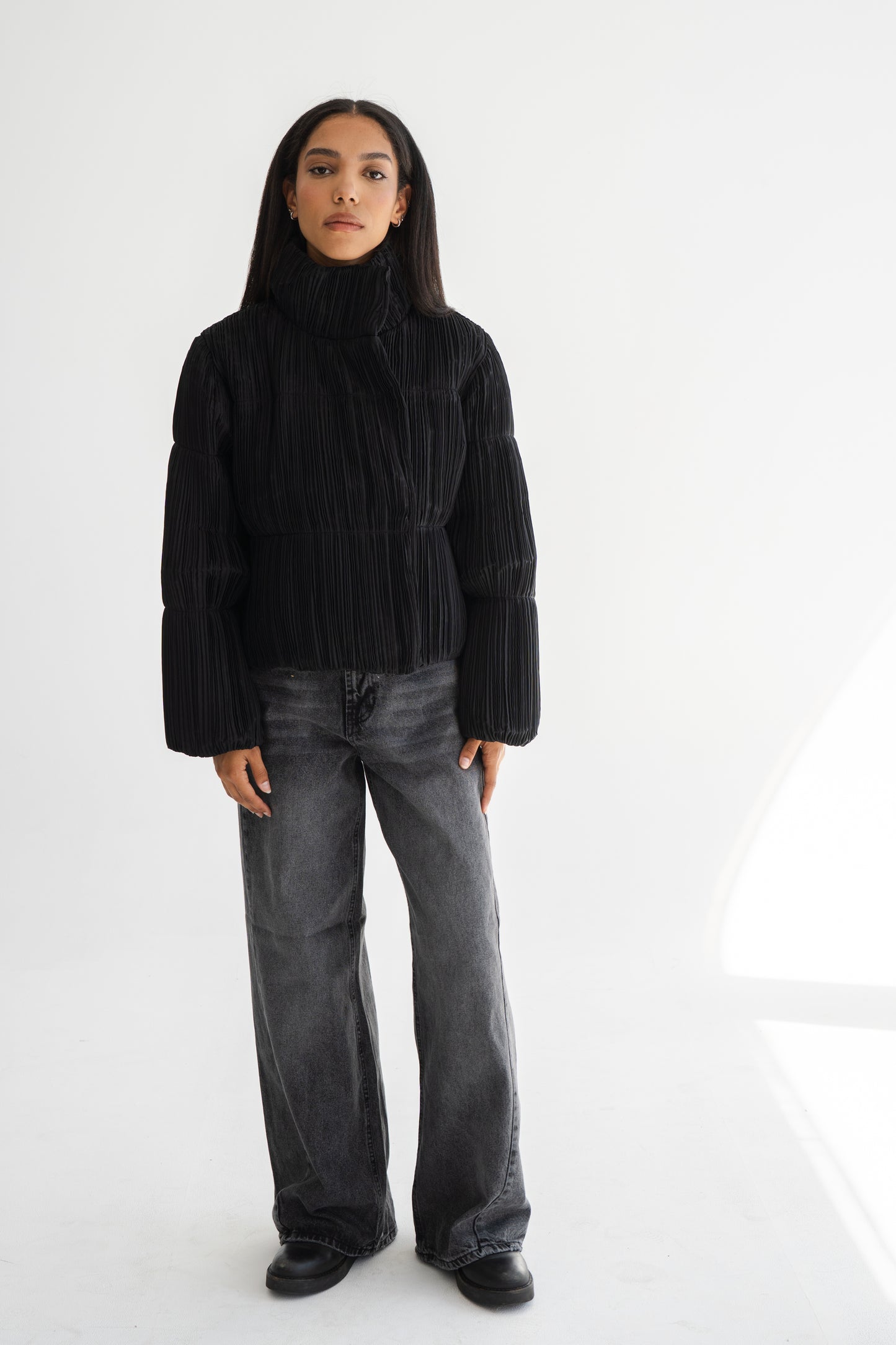 FINE PLEATED PUFFER