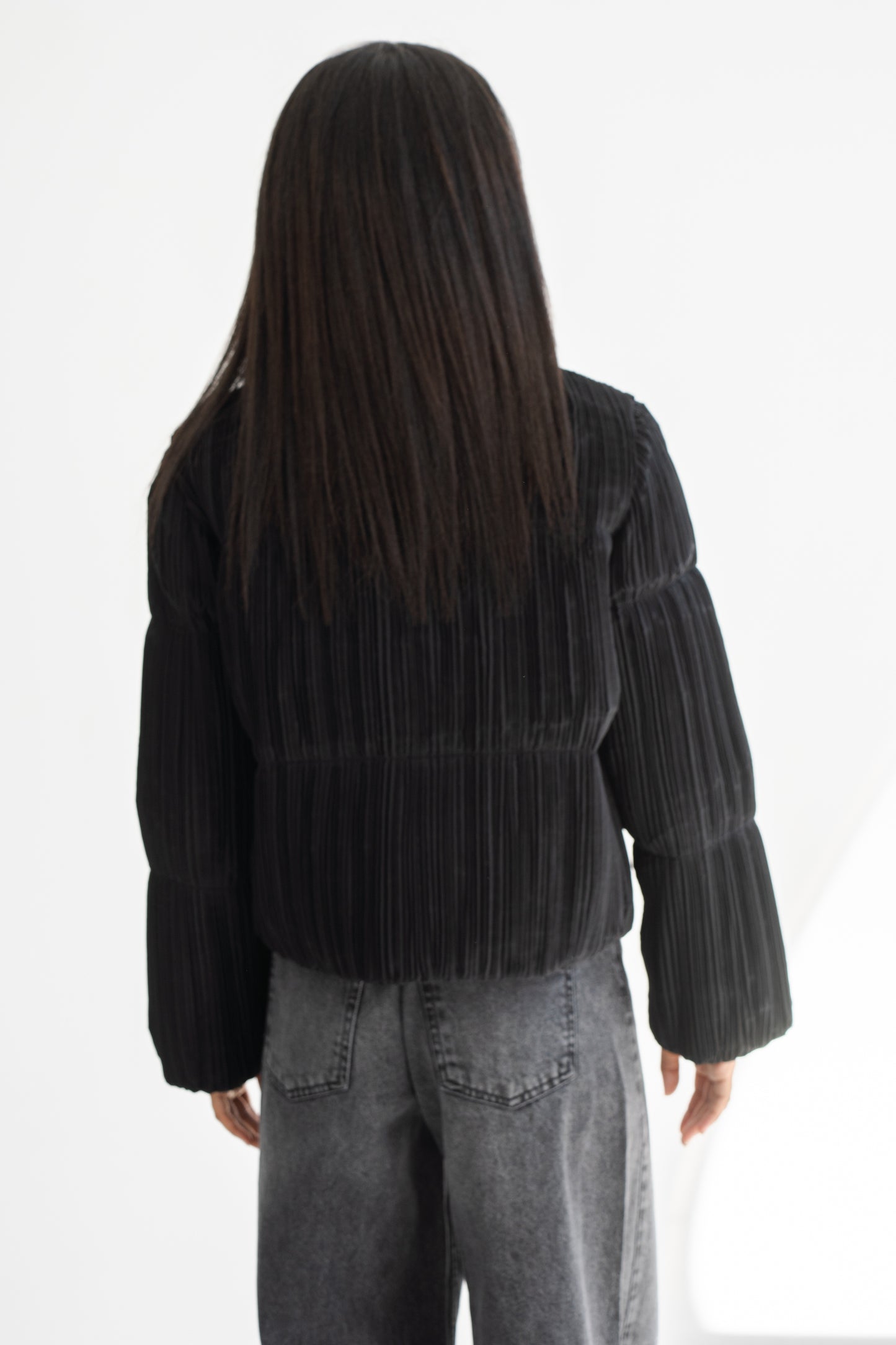 FINE PLEATED PUFFER