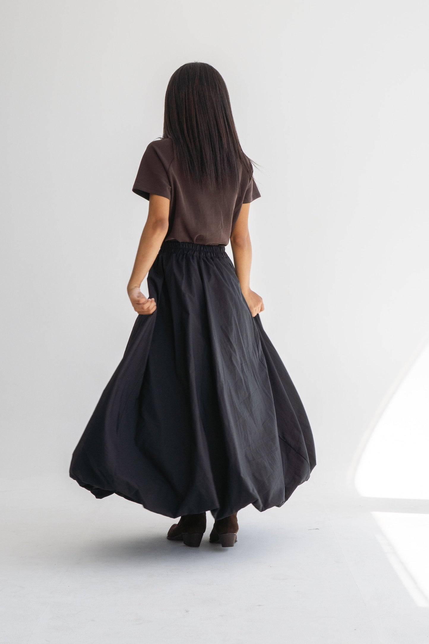 BLACK PARACHUTE SKIRT