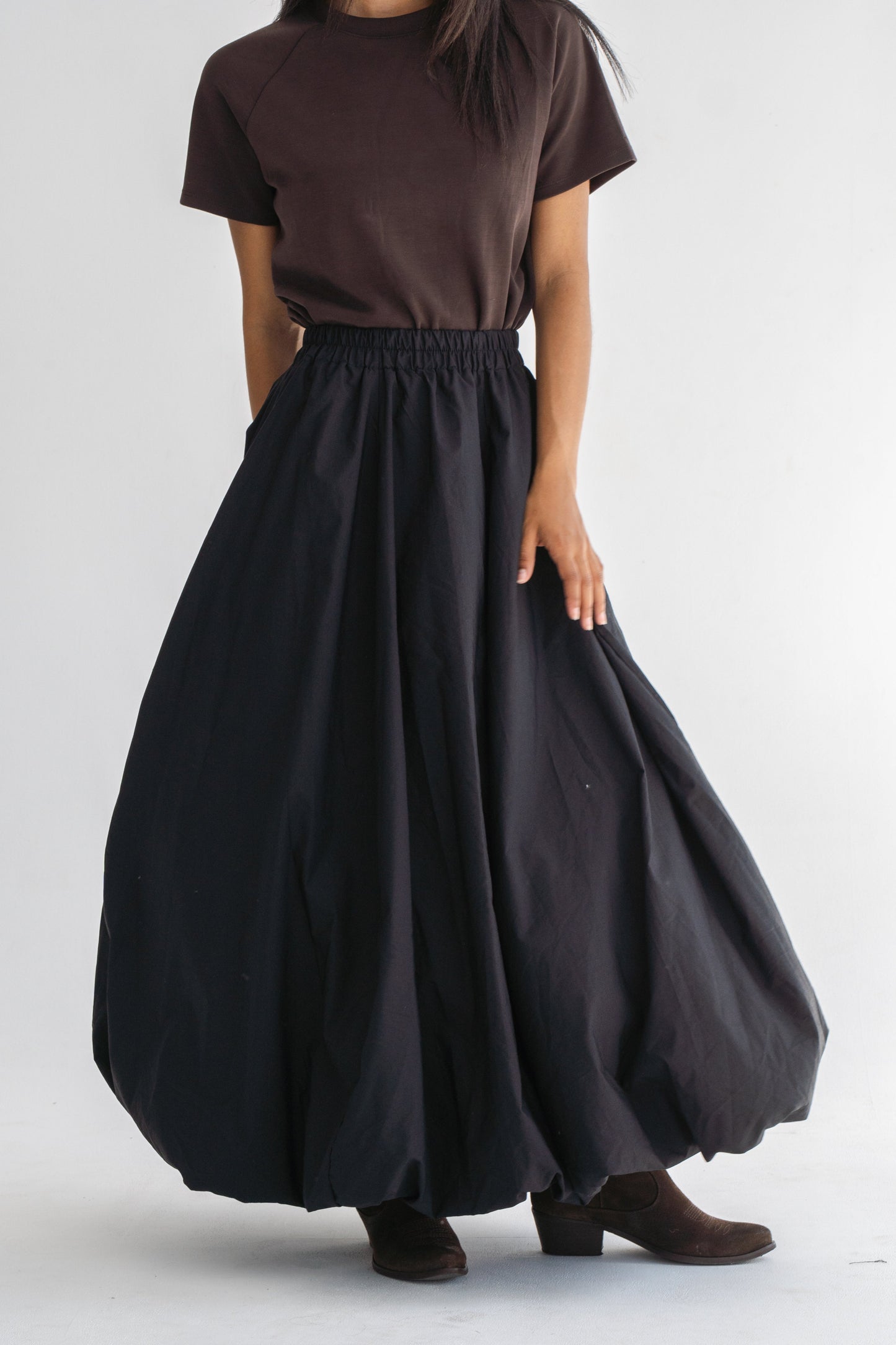 BLACK PARACHUTE SKIRT