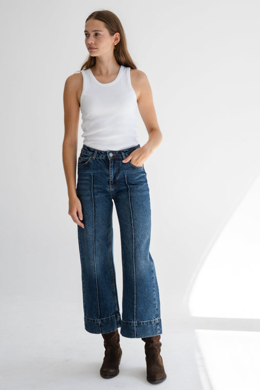 BLUE JEAN WITH LINE DETAIL