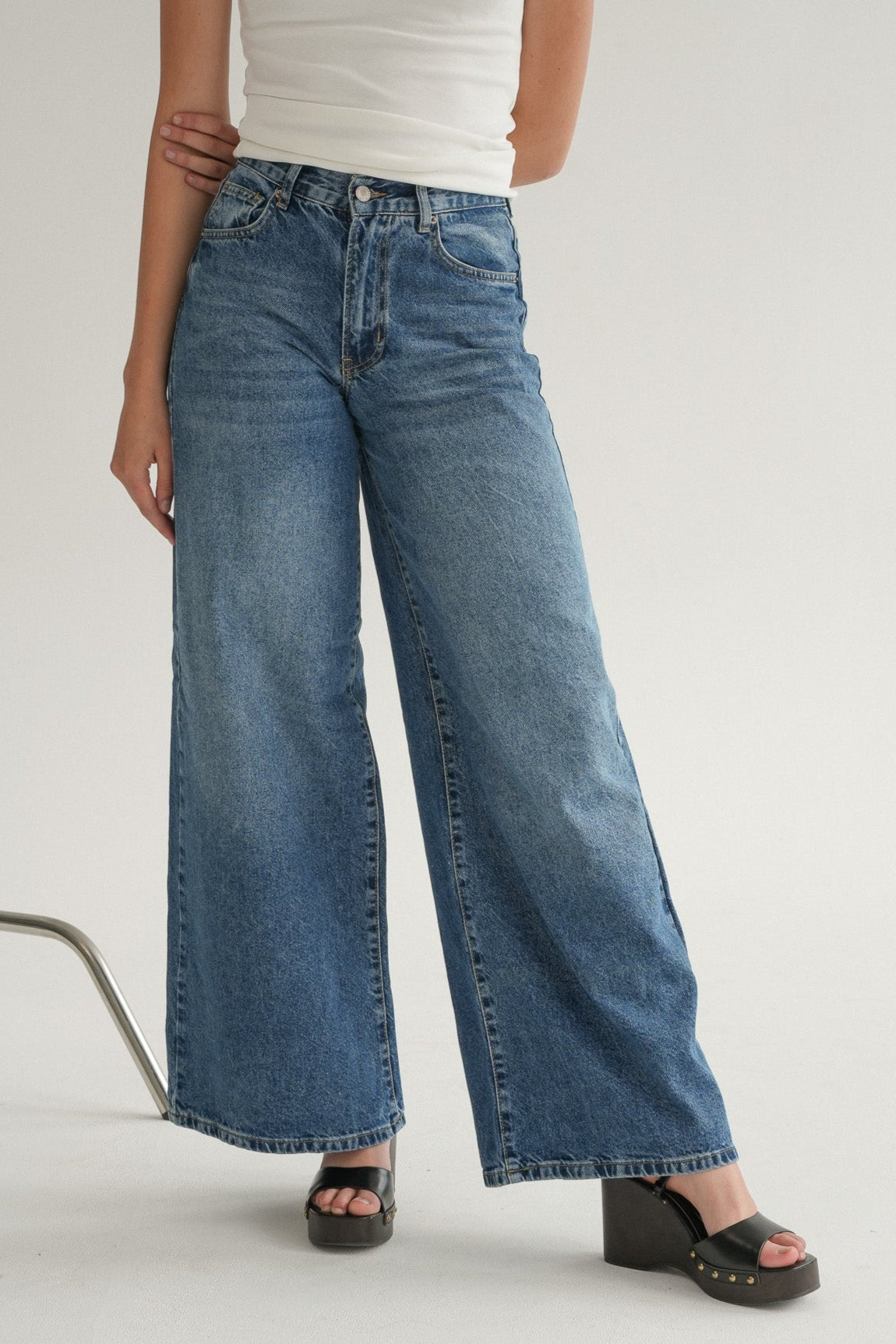 The Raya Jean in Vintage Indigo