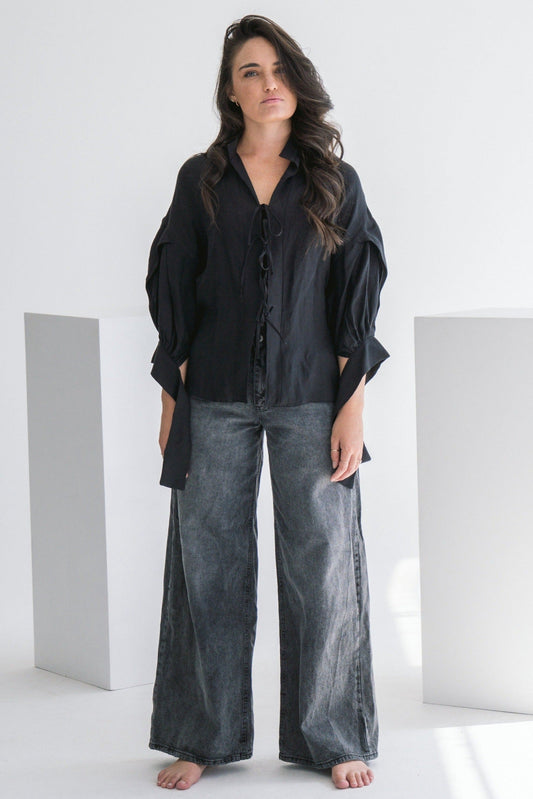 CHARCOAL WIDE LEG JEANS