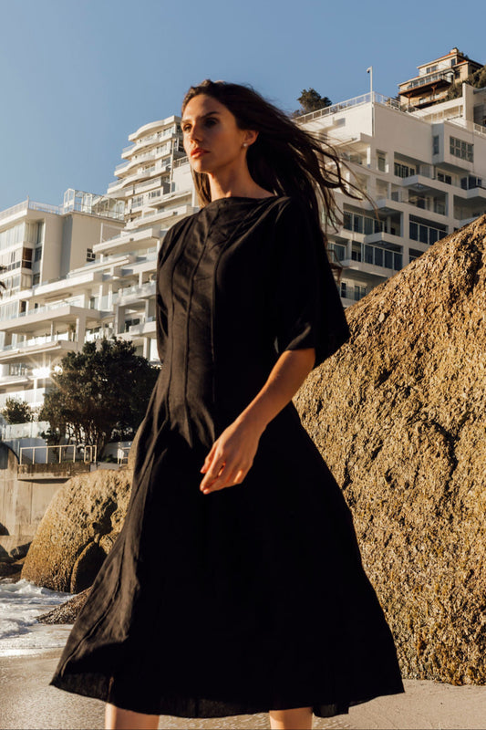 The Era Dress in Noir