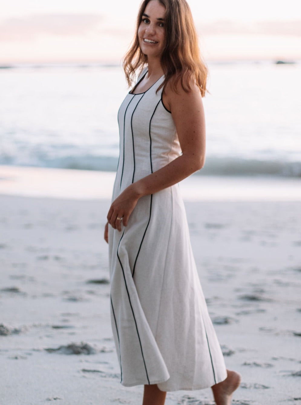 CONTRAST LINEN MIDI DRESS