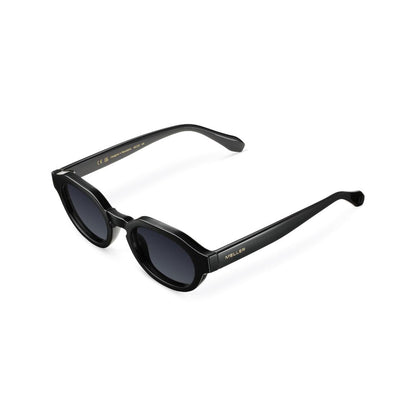 TUMA - ALL BLACK
