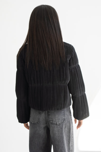FINE PLEATED PUFFER