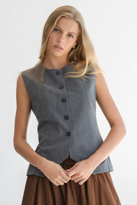 GREY WAISTCOAT