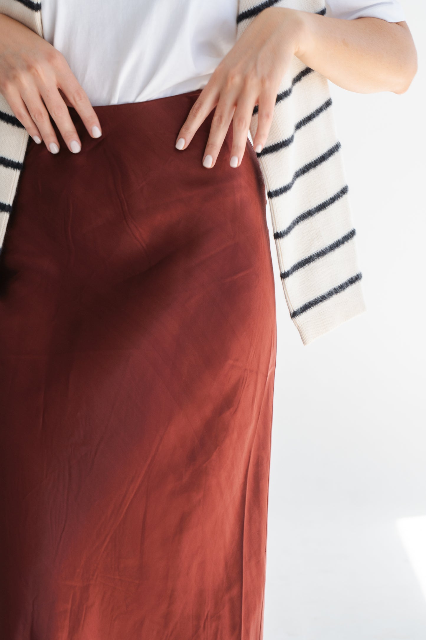 MAROON SATIN SKIRT