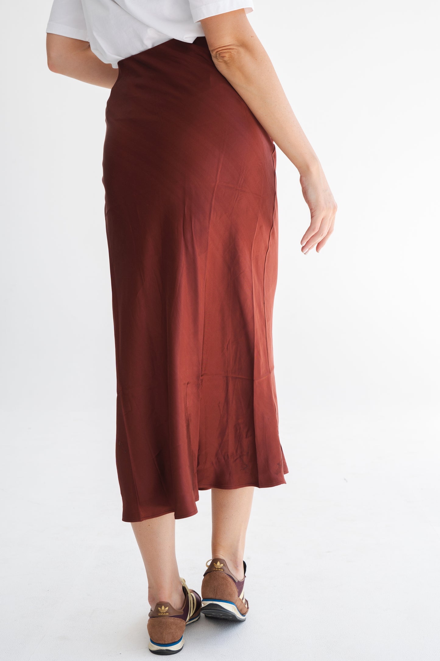 MAROON SATIN SKIRT
