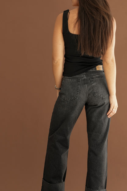 The Weekend Jeans in Midnight