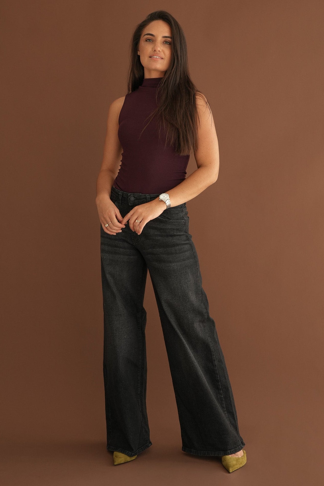 The Overtime Jeans in Smoke