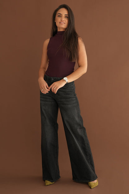 The Overtime Jeans in Smoke