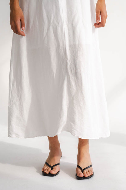 WHITE LINEN MAXI DRESS