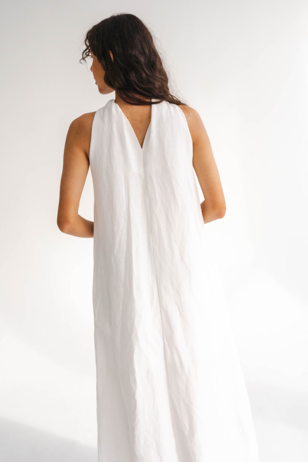 WHITE LINEN MAXI DRESS