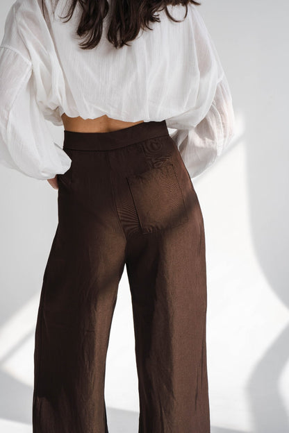 BROWN PANTS