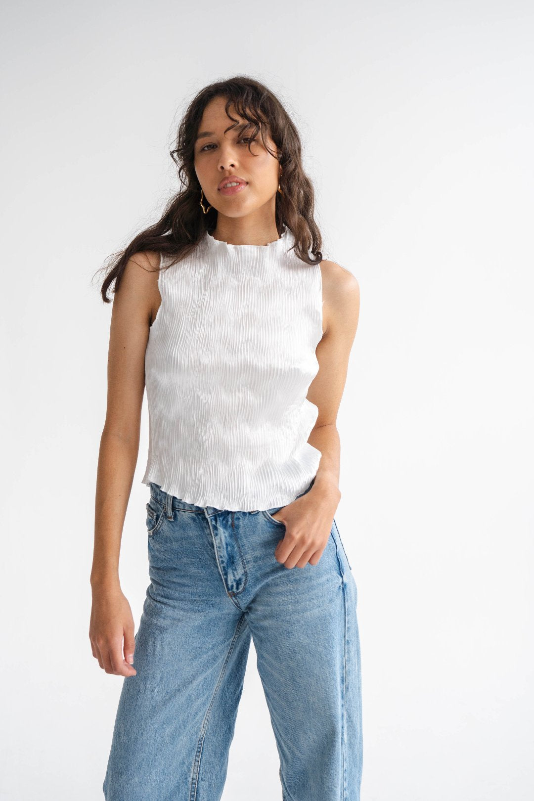 FINE PLEATED TOP