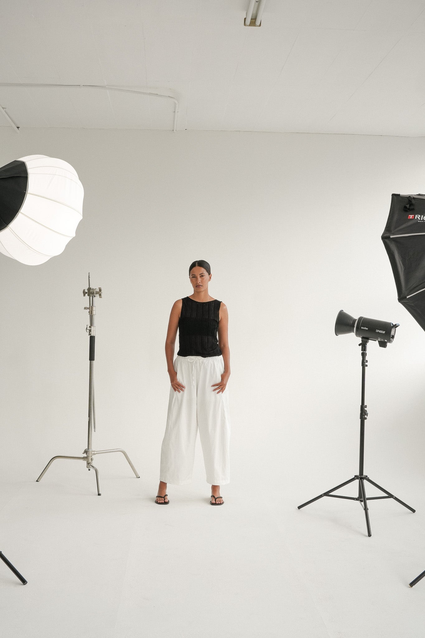 The Aera Pant in Soft Chalk