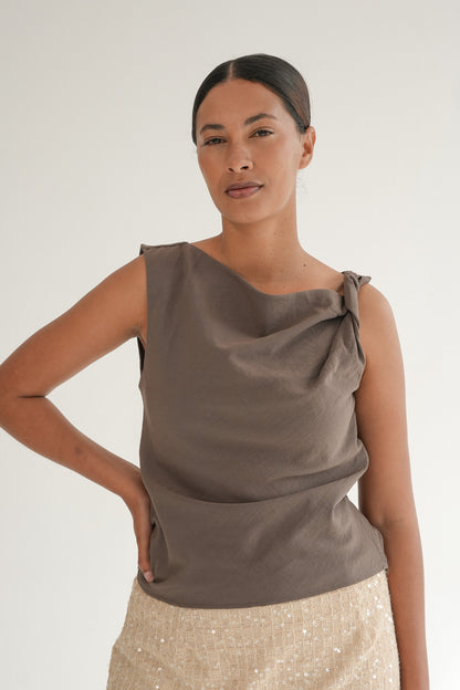 The Maia Top in Olivine Dust