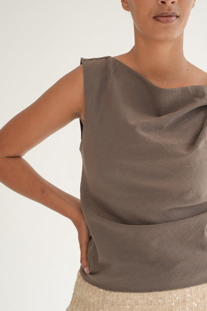 The Maia Top in Olivine Dust