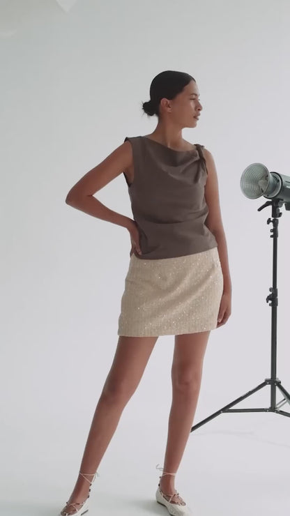 The Maia Top in Olivine Dust